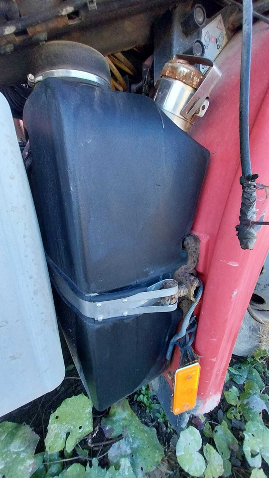 Zbiornik AdBlue IVECO STRALIS 500 - Σύστημα καυσίμου: φωτογραφία 2 Zbiornik AdBlue IVECO STRALIS 500 - Σύστημα καυσίμου: φωτογραφία 2