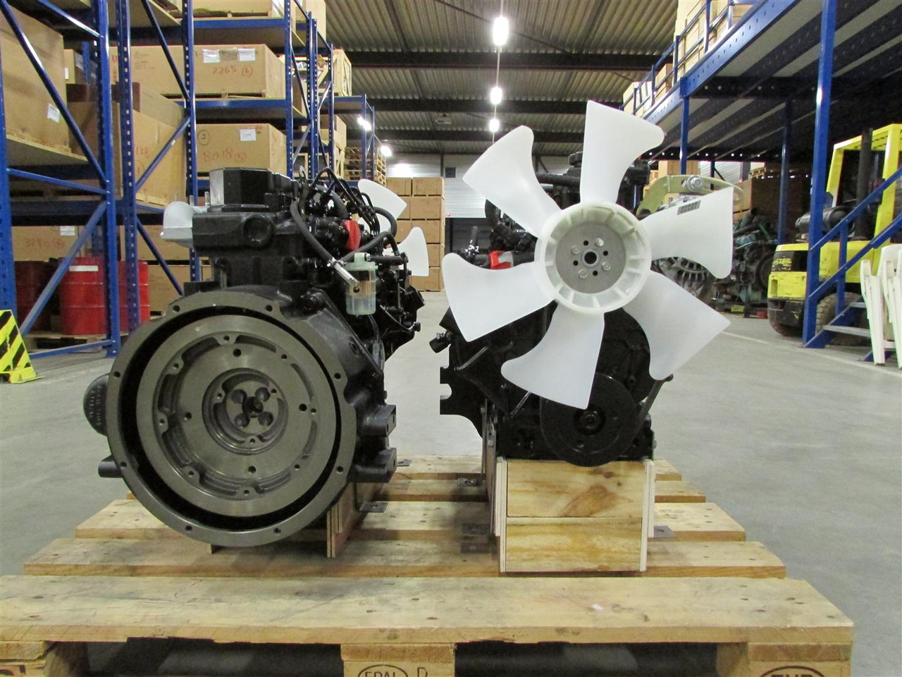 Mitsubishi NEW Engine S4L2-Z562SD / S4L2-61SD - Κινητήρας για Άλλα μηχανήματα: φωτογραφία 2 Mitsubishi NEW Engine S4L2-Z562SD / S4L2-61SD - Κινητήρας για Άλλα μηχανήματα: φωτογραφία 2