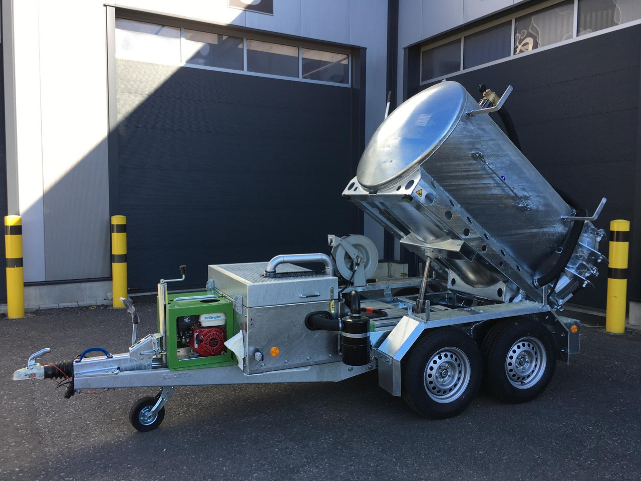 M-Vac 1,8m³ *Kippbar* Vakuum-Saugsystem / Saugfass / Sauganhänger / Saughänger M-Vac Reinigungskit - Όχημα εκκένωσης βόθρων: φωτογραφία 3 M-Vac 1,8m³ *Kippbar* Vakuum-Saugsystem / Saugfass / Sauganhänger / Saughänger M-Vac Reinigungskit - Όχημα εκκένωσης βόθρων: φωτογραφία 3