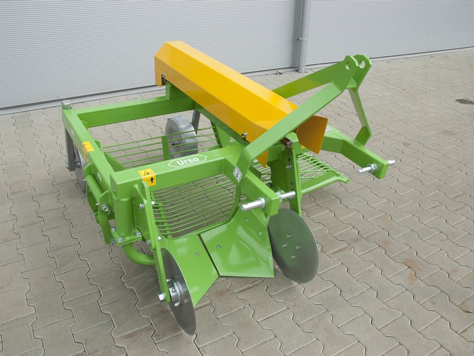 Bomet Siebkettenroder / Potato digger / Arracheuse de pomme de terre / Scavapatate / Однорядная картофельная копалка / Kopaczka do ziemniaków Ursa Z655 - Πατατοεξαγωγέας: φωτογραφία 4 Bomet Siebkettenroder / Potato digger / Arracheuse de pomme de terre / Scavapatate / Однорядная картофельная копалка / Kopaczka do ziemniaków Ursa Z655 - Πατατοεξαγωγέας: φωτογραφία 4