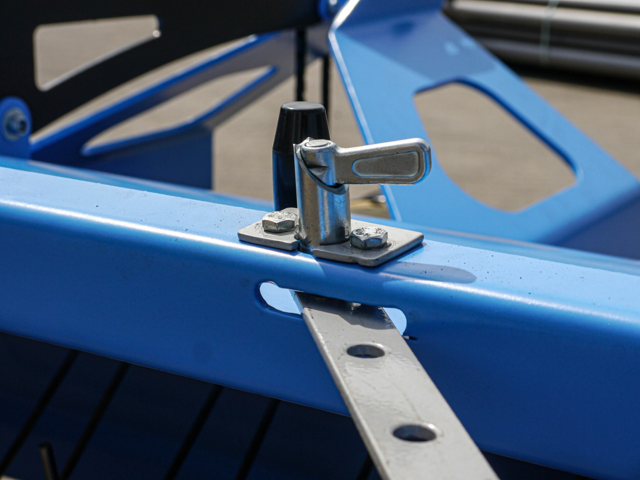 Dozamech Zettwender / Tedder / Aérofaneur / Voltafieno e ranghinatore / Rastrillo henificador / Сеноворошилка и грабли / Przetrząsarko-zgrabiarka 2,28 m - Σανού και κτηνοτροφικά μηχανήματα: φωτογραφία 5 Dozamech Zettwender / Tedder / Aérofaneur / Voltafieno e ranghinatore / Rastrillo henificador / Сеноворошилка и грабли / Przetrząsarko-zgrabiarka 2,28 m - Σανού και κτηνοτροφικά μηχανήματα: φωτογραφία 5