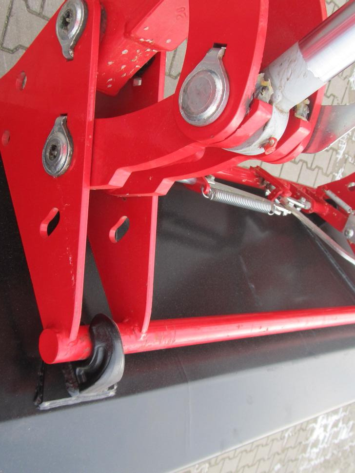 Lauderof Schaufel / Universal Bucket / Godet / Benna / Ковш / Łyżka 2 m - Κουβας για Τρακτέρ: φωτογραφία 5 Lauderof Schaufel / Universal Bucket / Godet / Benna / Ковш / Łyżka 2 m - Κουβας για Τρακτέρ: φωτογραφία 5