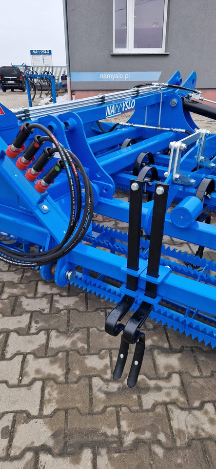 Namyslo Saatbettbereitung / Seedbed cultivator / Combiné de préparation / Sembradora / Посевной агрегат / Agregat uprawowy 5 m - Καλλιεργητής: φωτογραφία 3 Namyslo Saatbettbereitung / Seedbed cultivator / Combiné de préparation / Sembradora / Посевной агрегат / Agregat uprawowy 5 m - Καλλιεργητής: φωτογραφία 3