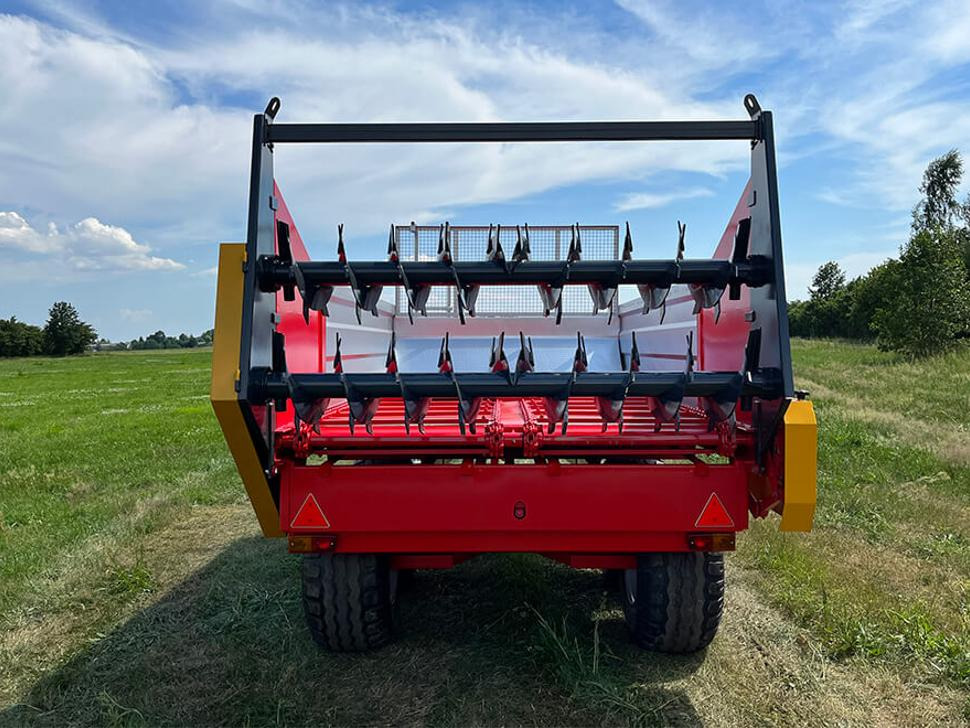 Roltrans Miststreuer / Manure spreader / Epandeur à fumier / Esparcidor de estiércol / Spandiletame / Разбрасыватель органических удобрений/ Rozrzutnik obornika N250/3 LEO 6 t - Κοπροδιανομέας: φωτογραφία 4 Roltrans Miststreuer / Manure spreader / Epandeur à fumier / Esparcidor de estiércol / Spandiletame / Разбрасыватель органических удобрений/ Rozrzutnik obornika N250/3 LEO 6 t - Κοπροδιανομέας: φωτογραφία 4