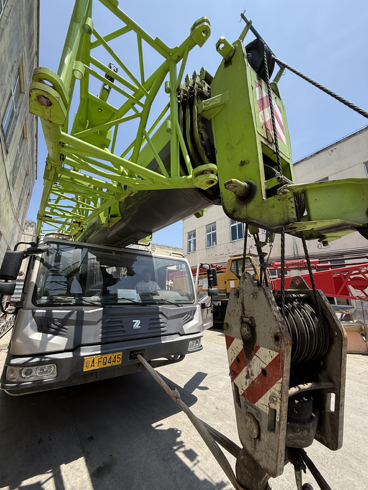 ZOOMLION ZTC801V - Τηλεσκοπικός γερανός: φωτογραφία 3 ZOOMLION ZTC801V - Τηλεσκοπικός γερανός: φωτογραφία 3