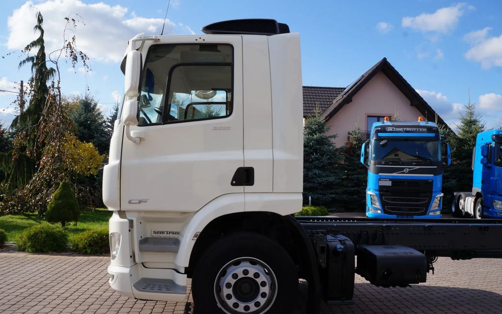 DAF CF 300 4X2 18T EURO 6 SILNIK 11L RAMA DO ZABUDOWY 176 TYS KM - Φορτηγό σασί: φωτογραφία 5 DAF CF 300 4X2 18T EURO 6 SILNIK 11L RAMA DO ZABUDOWY 176 TYS KM - Φορτηγό σασί: φωτογραφία 5