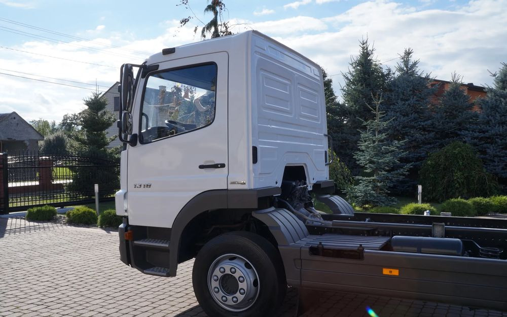 Mercedes-Benz ATEGO 1318 EURO 5 RAMA DO ZABUDOWY MANUAL 1322 - Φορτηγό σασί: φωτογραφία 4 Mercedes-Benz ATEGO 1318 EURO 5 RAMA DO ZABUDOWY MANUAL 1322 - Φορτηγό σασί: φωτογραφία 4