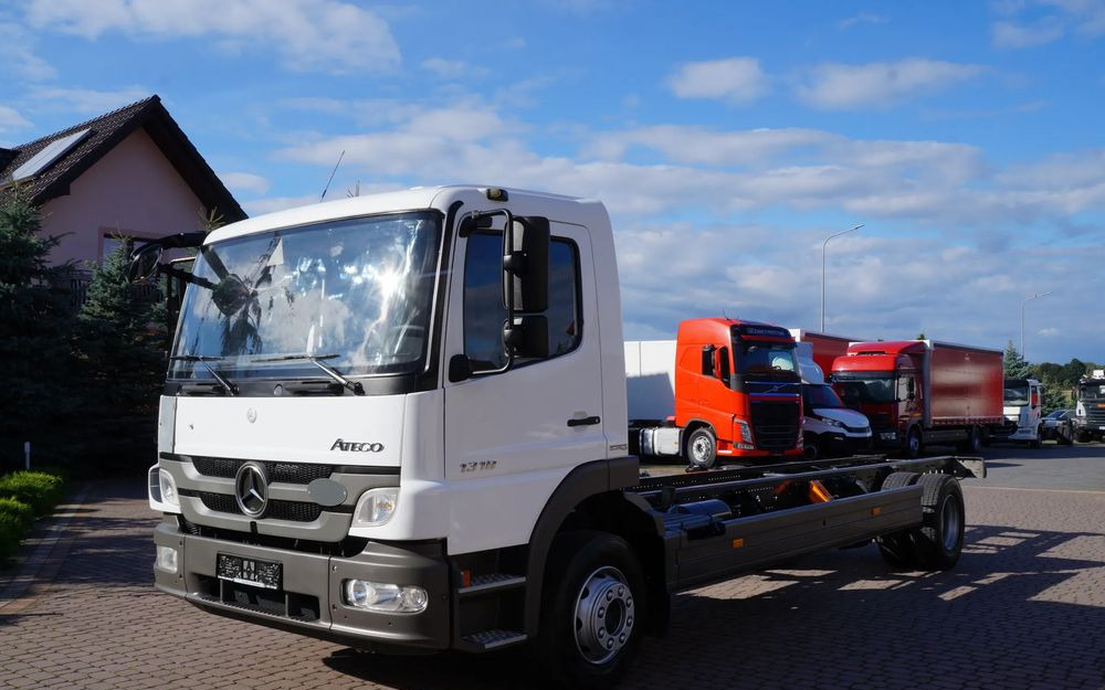 Mercedes-Benz ATEGO 1318 EURO 5 RAMA DO ZABUDOWY MANUAL 1322 - Φορτηγό σασί: φωτογραφία 1 Mercedes-Benz ATEGO 1318 EURO 5 RAMA DO ZABUDOWY MANUAL 1322 - Φορτηγό σασί: φωτογραφία 1