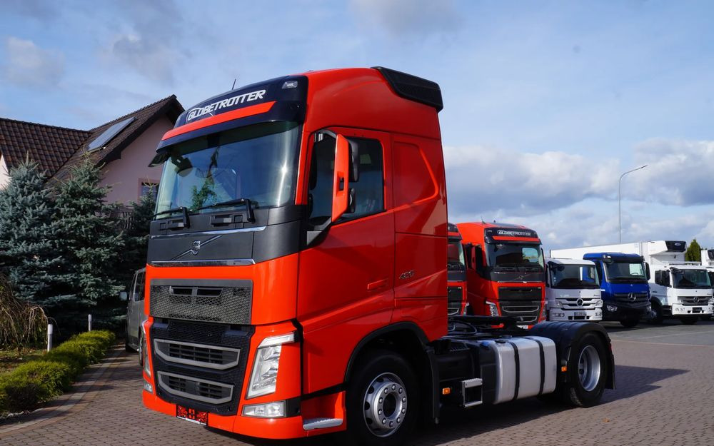 Volvo FH 4 EURO 6 GLOBETROTTER NISKI PRZEBIEG ZŁOTY KONTRAKT - Τράκτορας: φωτογραφία 1 Volvo FH 4 EURO 6 GLOBETROTTER NISKI PRZEBIEG ZŁOTY KONTRAKT - Τράκτορας: φωτογραφία 1