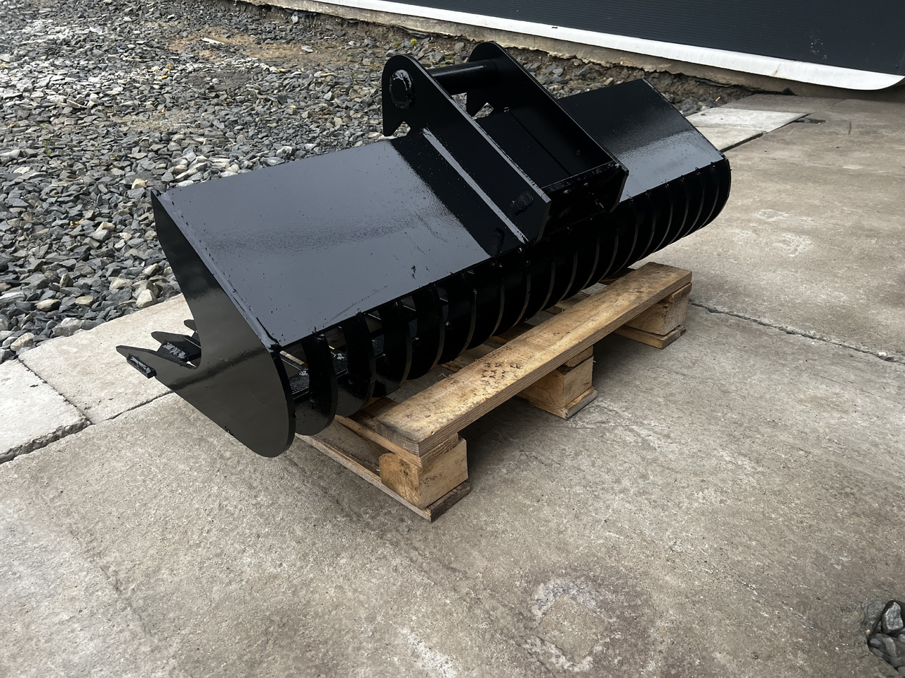 Łyżka skarpowa ażurowa, grabie 120cm 2,6-3,5t - Κουβάς για εκσκαφέα για Κουβάς για εκσκαφέα: φωτογραφία 3 Łyżka skarpowa ażurowa, grabie 120cm 2,6-3,5t - Κουβάς για εκσκαφέα για Κουβάς για εκσκαφέα: φωτογραφία 3