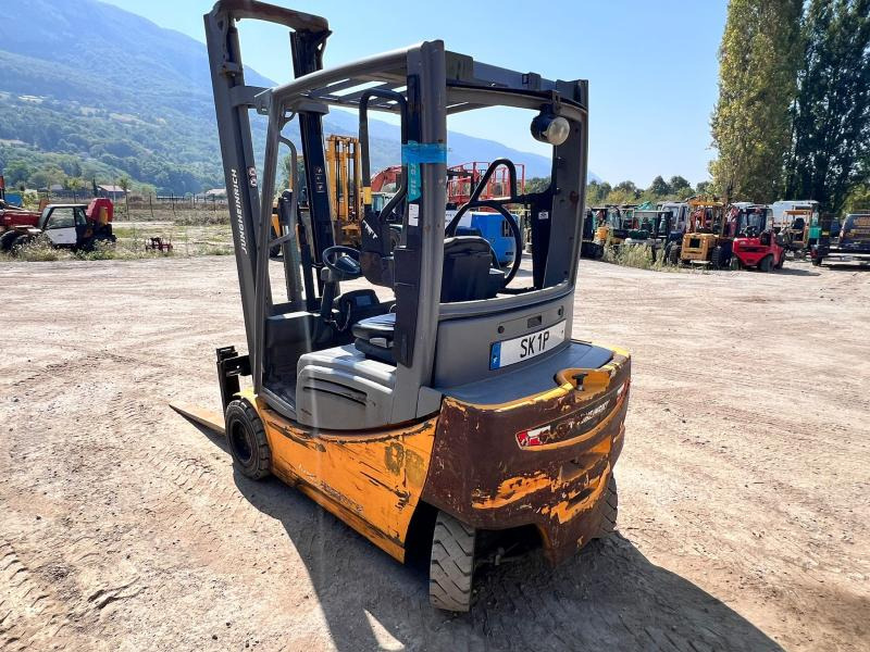 Jungheinrich EFG318 400ZZ Chariot élévateur électrique 1,8T - Ηλεκτροκίνητο περονοφόρο: φωτογραφία 2 Jungheinrich EFG318 400ZZ Chariot élévateur électrique 1,8T - Ηλεκτροκίνητο περονοφόρο: φωτογραφία 2