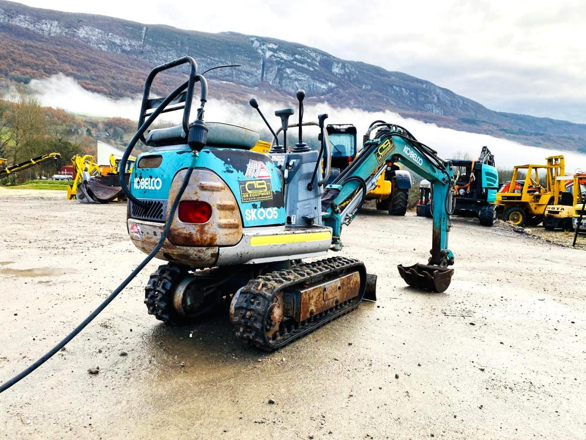 KOBELCO Mini pelle électrique SK007 - Μίνι εκσκαφέας: φωτογραφία 4 KOBELCO Mini pelle électrique SK007 - Μίνι εκσκαφέας: φωτογραφία 4