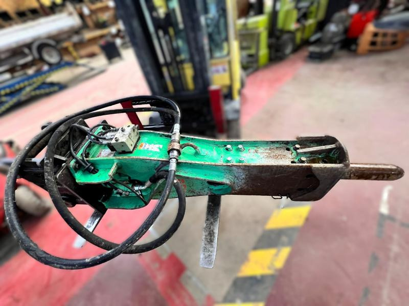 MONTABERT M900 BRH Marteau hydraulique pour 15-25T - Υδραυλικό σφυρί: φωτογραφία 1 MONTABERT M900 BRH Marteau hydraulique pour 15-25T - Υδραυλικό σφυρί: φωτογραφία 1