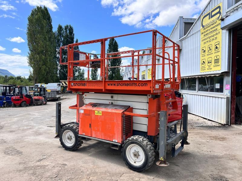 Snorkel S3370RT NACELLE CISEAUX 12M 4X4 DIESEL - Ψαλιδωτό ανυψωτικό: φωτογραφία 2 Snorkel S3370RT NACELLE CISEAUX 12M 4X4 DIESEL - Ψαλιδωτό ανυψωτικό: φωτογραφία 2
