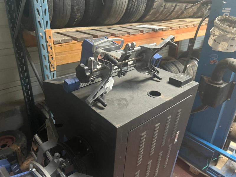 TWIN BUSCH TW115 Banc de géométrie - Εξοπλισμός γκαράζ: φωτογραφία 3 TWIN BUSCH TW115 Banc de géométrie - Εξοπλισμός γκαράζ: φωτογραφία 3