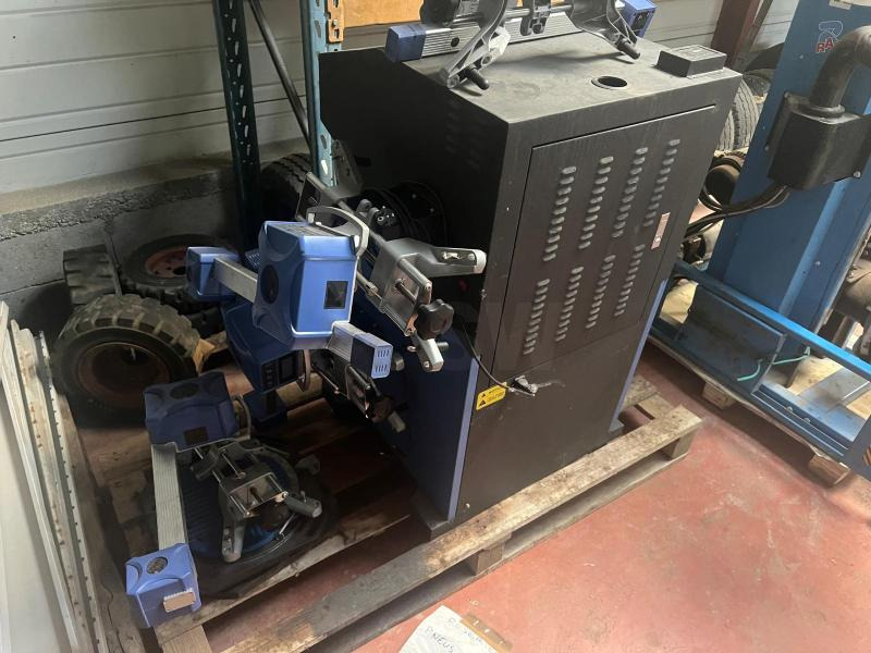 TWIN BUSCH TW115 Banc de géométrie - Εξοπλισμός γκαράζ: φωτογραφία 2 TWIN BUSCH TW115 Banc de géométrie - Εξοπλισμός γκαράζ: φωτογραφία 2