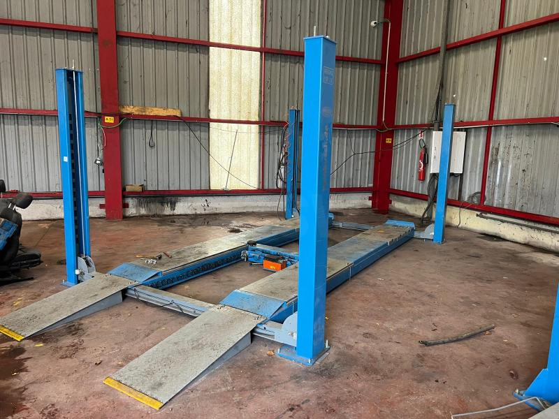 Twin Busch TW445 Pont 4 colonnes - Εξοπλισμός γκαράζ: φωτογραφία 1 Twin Busch TW445 Pont 4 colonnes - Εξοπλισμός γκαράζ: φωτογραφία 1
