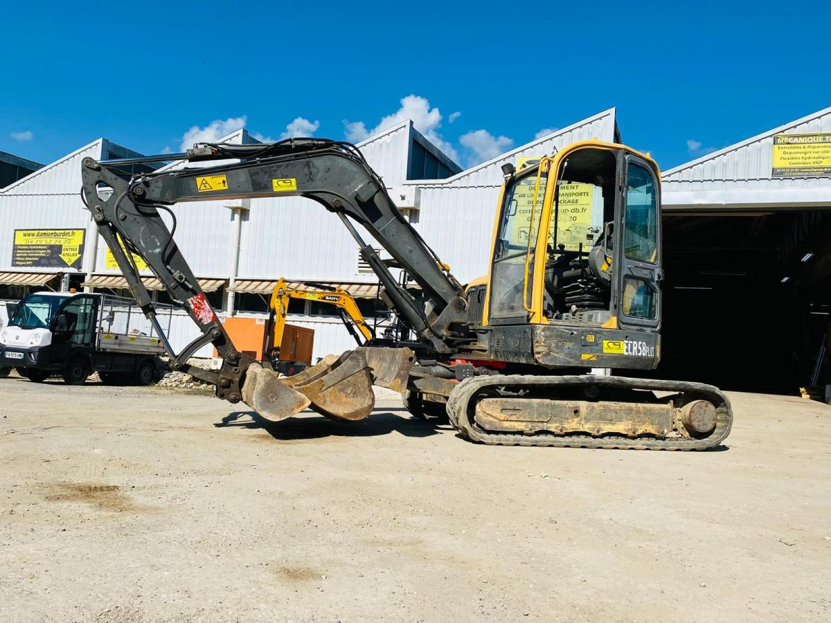 VOLVO ECR58 MINI PELLE 6.4T - Μίνι εκσκαφέας: φωτογραφία 2 VOLVO ECR58 MINI PELLE 6.4T - Μίνι εκσκαφέας: φωτογραφία 2