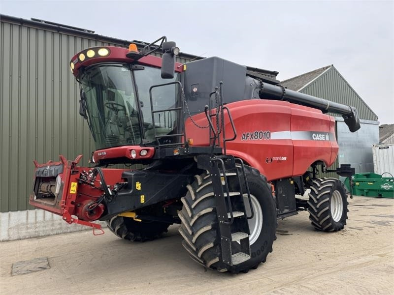Case Axial Flow AFX 8010 c/w 30ft Header - Εξαρτηματα - Θεριζοαλωνιστική μηχανή: φωτογραφία 3 Case Axial Flow AFX 8010 c/w 30ft Header - Εξαρτηματα - Θεριζοαλωνιστική μηχανή: φωτογραφία 3