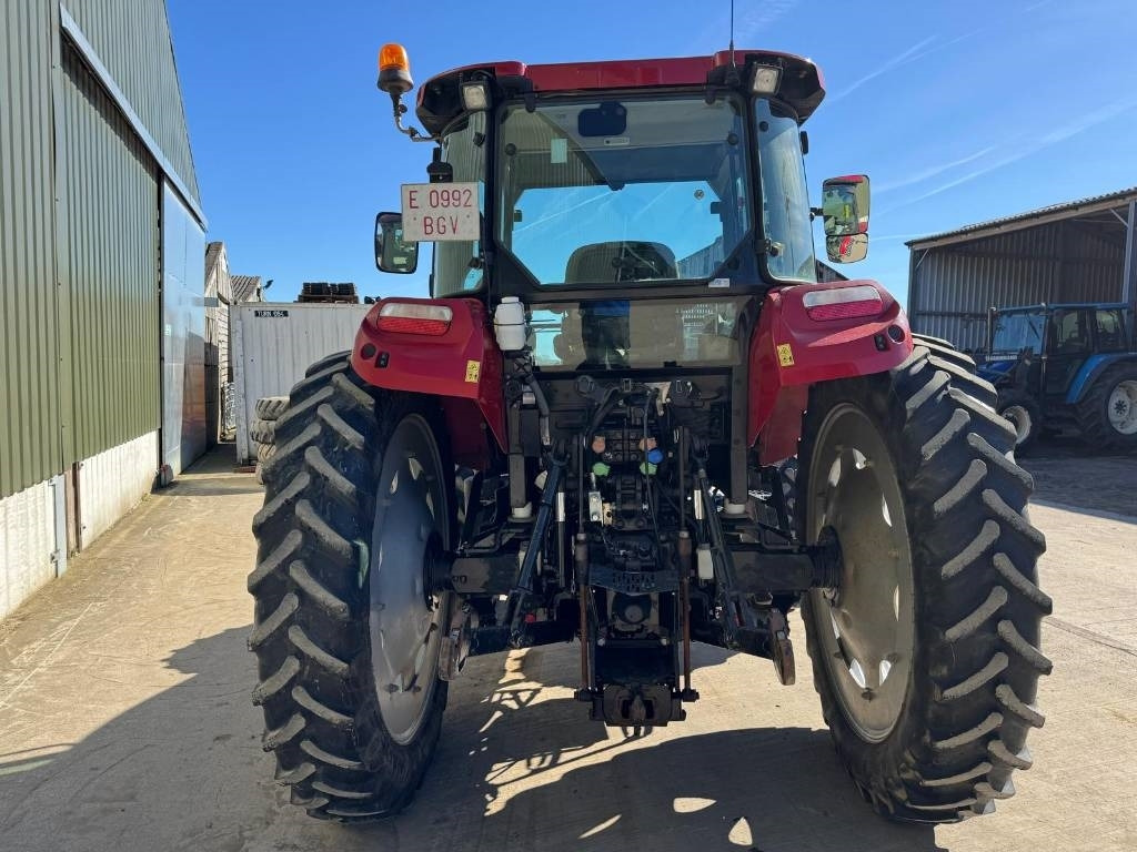 Case Farmall 105c - Τρακτέρ: φωτογραφία 5 Case Farmall 105c - Τρακτέρ: φωτογραφία 5