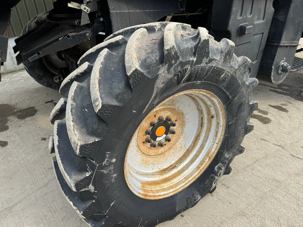 Case IH Axial Flow AFX 8010 - Θεριζοαλωνιστική μηχανή: φωτογραφία 5 Case IH Axial Flow AFX 8010 - Θεριζοαλωνιστική μηχανή: φωτογραφία 5