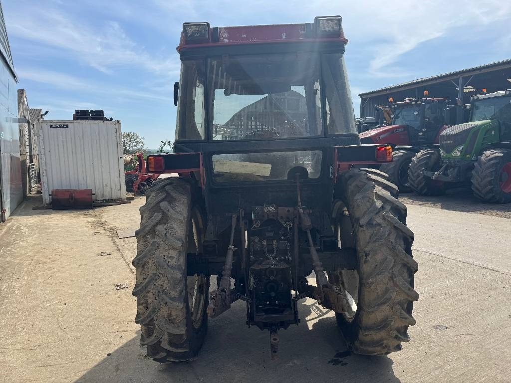 Case IH International 785XL - Τρακτέρ: φωτογραφία 5 Case IH International 785XL - Τρακτέρ: φωτογραφία 5
