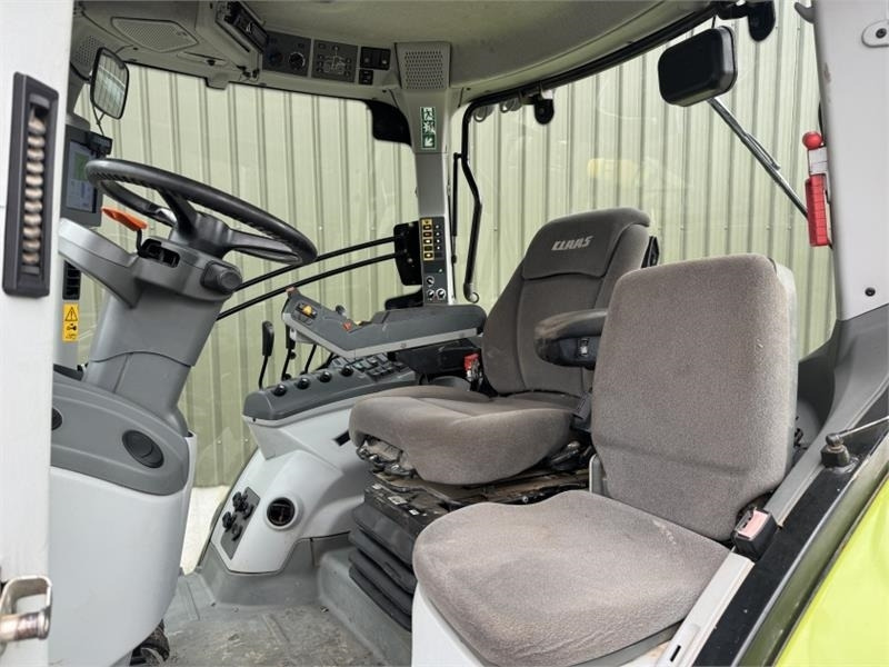 Τρακτέρ Claas Axion 800: φωτογραφία 15
