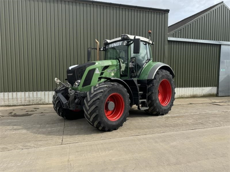 Fendt 828 ECR Vario Profi Plus **Video Below** - Τρακτέρ: φωτογραφία 1 Fendt 828 ECR Vario Profi Plus **Video Below** - Τρακτέρ: φωτογραφία 1