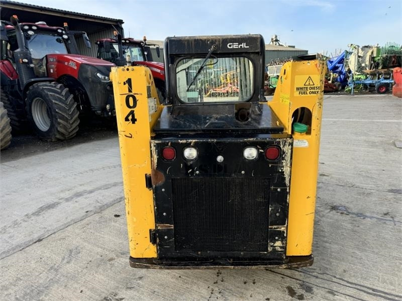 Gehl R165 Skid Steer - Φορτωτής πλάγιας ολίσθησης: φωτογραφία 3 Gehl R165 Skid Steer - Φορτωτής πλάγιας ολίσθησης: φωτογραφία 3