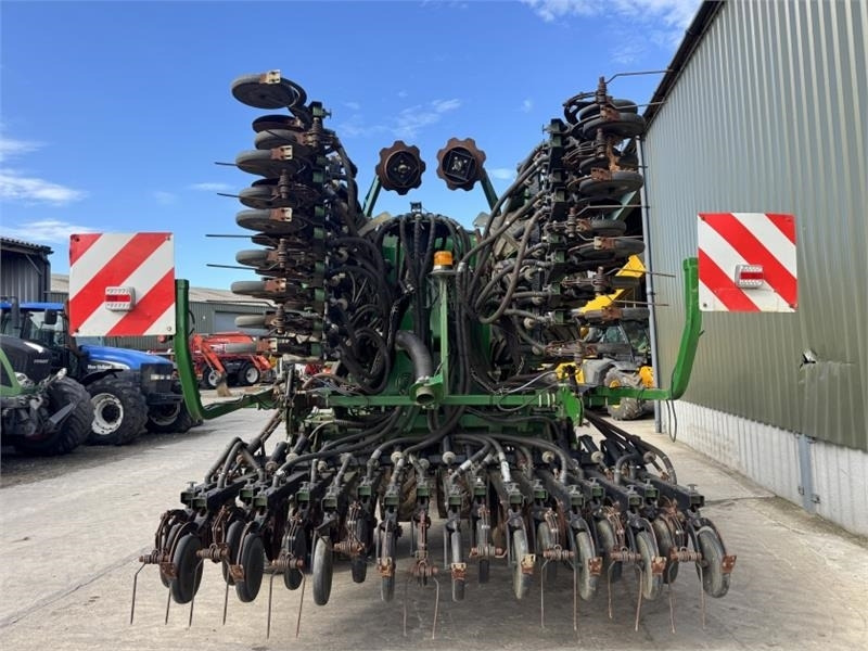 Great Plains Centurion 600 Seed Drill - Σπαρτική με σβάρνα: φωτογραφία 3 Great Plains Centurion 600 Seed Drill - Σπαρτική με σβάρνα: φωτογραφία 3
