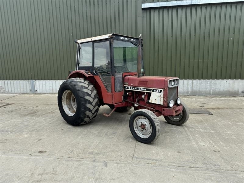International 533 Tractor  - Τρακτέρ: φωτογραφία 3 International 533 Tractor  - Τρακτέρ: φωτογραφία 3