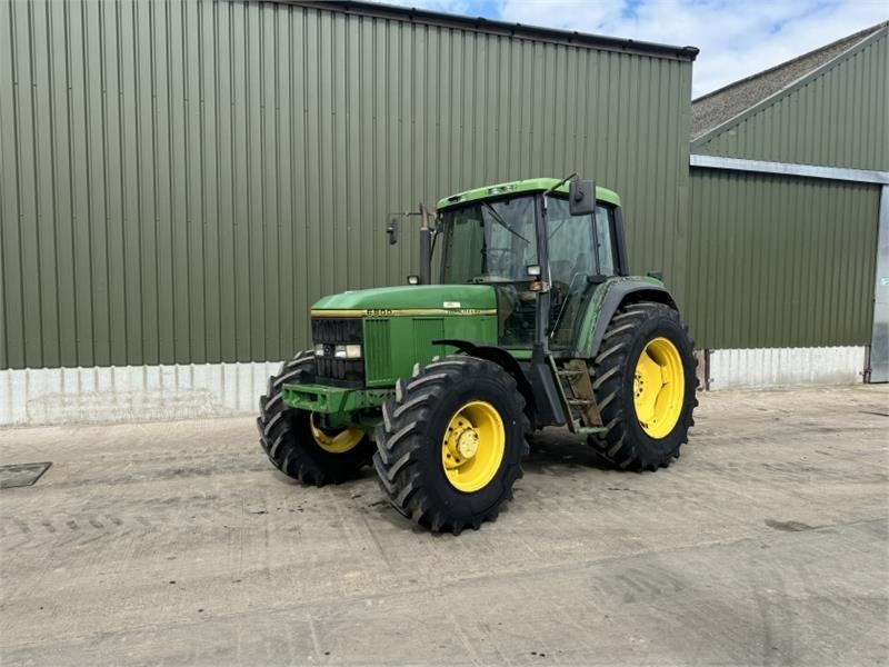John Deere 6800 Tractor - Τρακτέρ: φωτογραφία 1 John Deere 6800 Tractor - Τρακτέρ: φωτογραφία 1