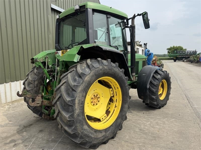 John Deere 6800 - Τρακτέρ: φωτογραφία 4 John Deere 6800 - Τρακτέρ: φωτογραφία 4