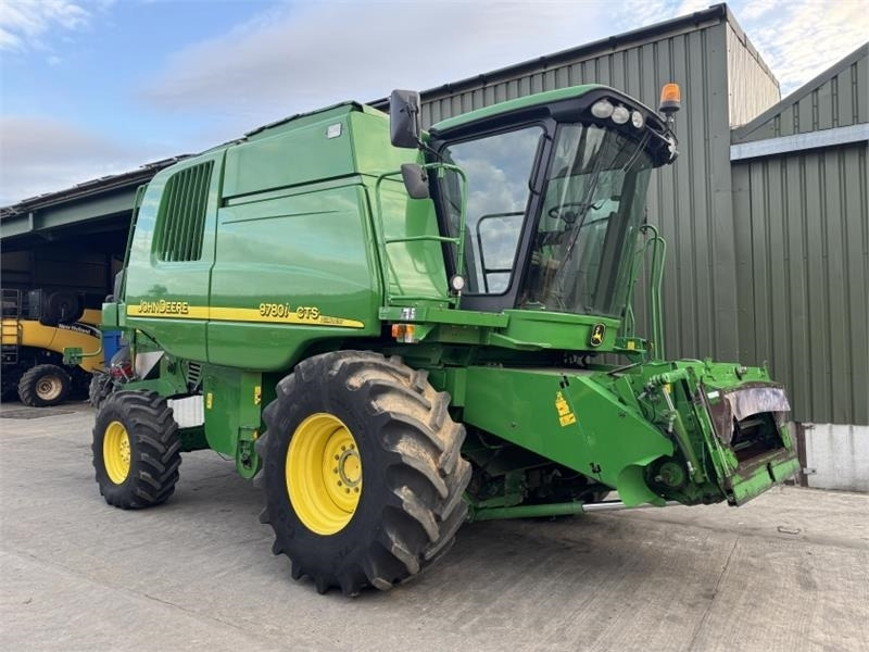 John Deere CTS 9780i Hillmaster c/w 625 Premium Flow Header - Εξαρτηματα - Θεριζοαλωνιστική μηχανή: φωτογραφία 3 John Deere CTS 9780i Hillmaster c/w 625 Premium Flow Header - Εξαρτηματα - Θεριζοαλωνιστική μηχανή: φωτογραφία 3