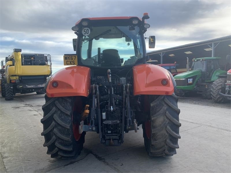 Kubota M7131 - Τρακτέρ: φωτογραφία 5 Kubota M7131 - Τρακτέρ: φωτογραφία 5
