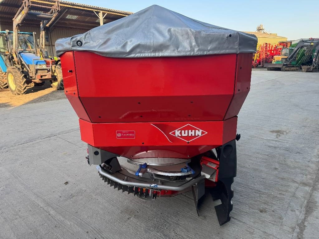 Kuhn Axis 30.1 W - Λιπασματοδιανομέας: φωτογραφία 4 Kuhn Axis 30.1 W - Λιπασματοδιανομέας: φωτογραφία 4