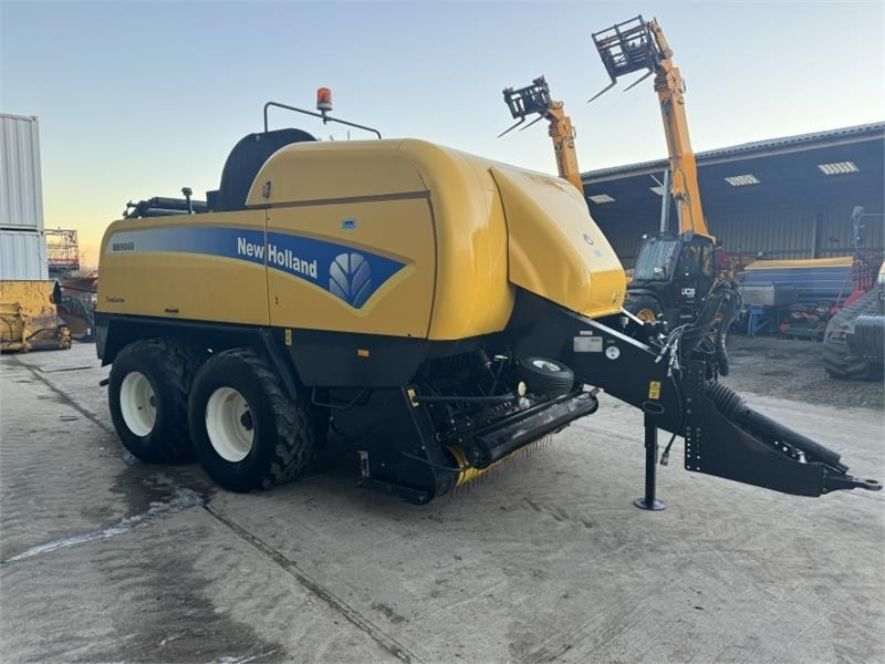 New Holland BB9060 Baler - Χορτοδετική μηχανή τετράγωνες μπάλες: φωτογραφία 4 New Holland BB9060 Baler - Χορτοδετική μηχανή τετράγωνες μπάλες: φωτογραφία 4