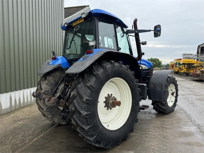 New Holland TM190 - Τρακτέρ: φωτογραφία 4 New Holland TM190 - Τρακτέρ: φωτογραφία 4