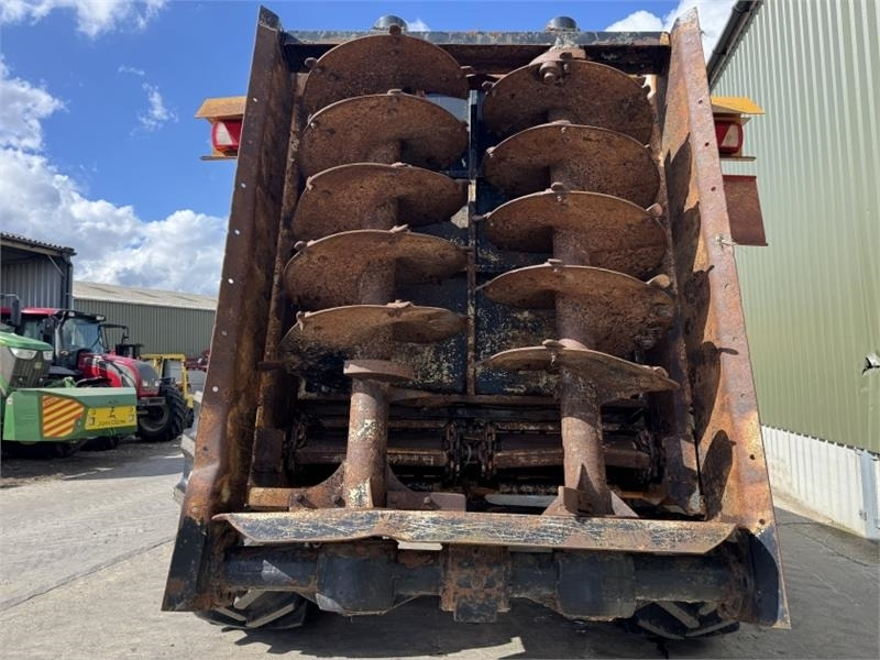 Richard Western D2100 - Κοπροδιανομέας: φωτογραφία 4 Richard Western D2100 - Κοπροδιανομέας: φωτογραφία 4