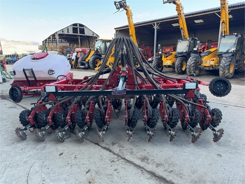 Sumo DD4 Seed Drill c/w Front Tank - Σπαρτική με σβάρνα: φωτογραφία 4 Sumo DD4 Seed Drill c/w Front Tank - Σπαρτική με σβάρνα: φωτογραφία 4