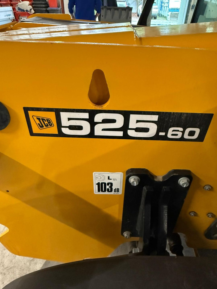 Τηλεσκοπικός μπροστινός φορτωτής JCB JCB 525-60T5 HiViz: φωτογραφία 13
