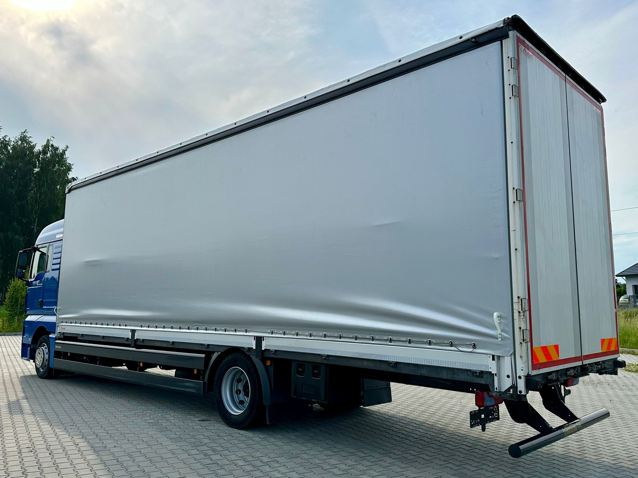 MAN TGX 18.360 / BURTO - FIRANKA / 23 PALETY / SYPIALKA / AUTOMAT / 2021 ROK / SPROWADZONY / SERWISOW - Φορτηγό μουσαμάς: φωτογραφία 4 MAN TGX 18.360 / BURTO - FIRANKA / 23 PALETY / SYPIALKA / AUTOMAT / 2021 ROK / SPROWADZONY / SERWISOW - Φορτηγό μουσαμάς: φωτογραφία 4