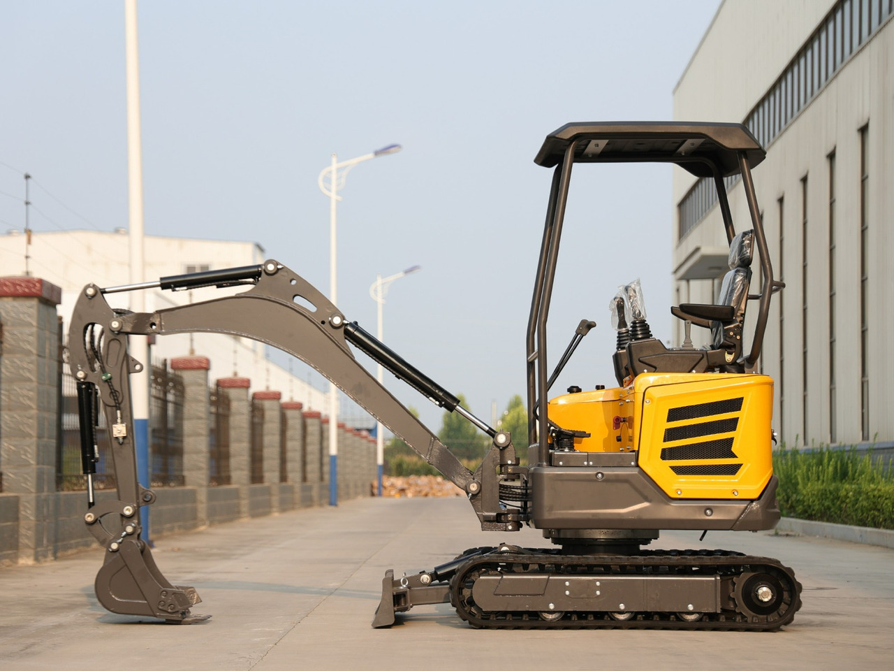 KUBOTA Diesel Mini excavator 2 Ton - Müller machinery MB 20 - SH - Μίνι εκσκαφέας: φωτογραφία 3 KUBOTA Diesel Mini excavator 2 Ton - Müller machinery MB 20 - SH - Μίνι εκσκαφέας: φωτογραφία 3