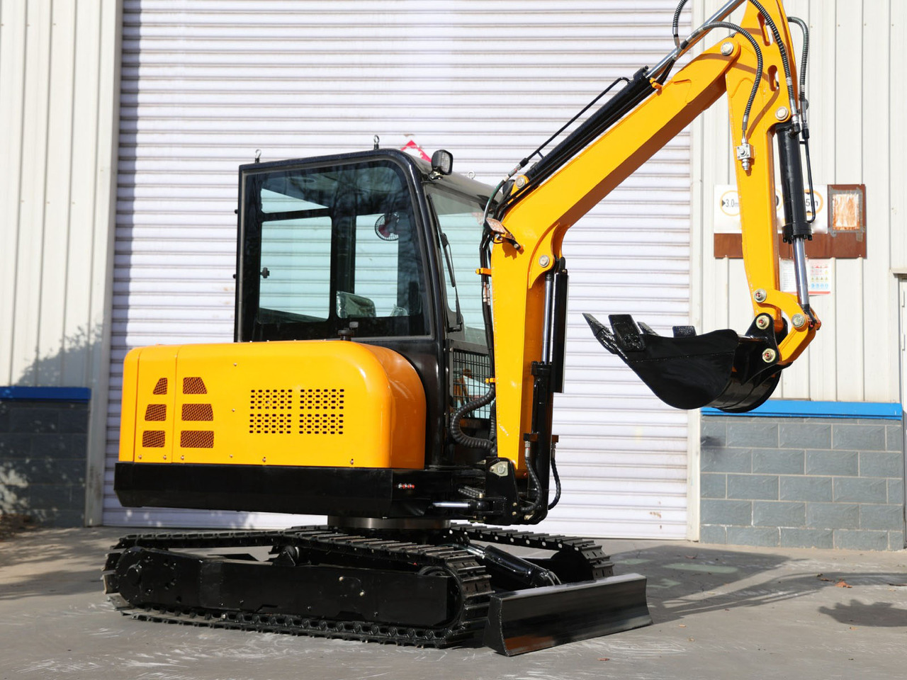 KUBOTA Diesel Mini excavator 3.5 Ton - Müller Machinery MB 35 - VKSH - Μίνι εκσκαφέας: φωτογραφία 3 KUBOTA Diesel Mini excavator 3.5 Ton - Müller Machinery MB 35 - VKSH - Μίνι εκσκαφέας: φωτογραφία 3