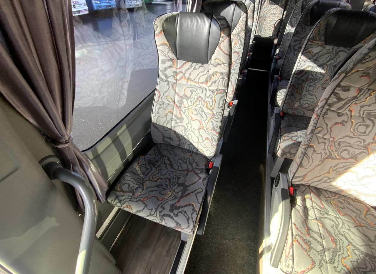 Μικρό λεωφορείο, Επιβατικό βαν Mercedes-Benz 519 CDI Sprinter: φωτογραφία 7