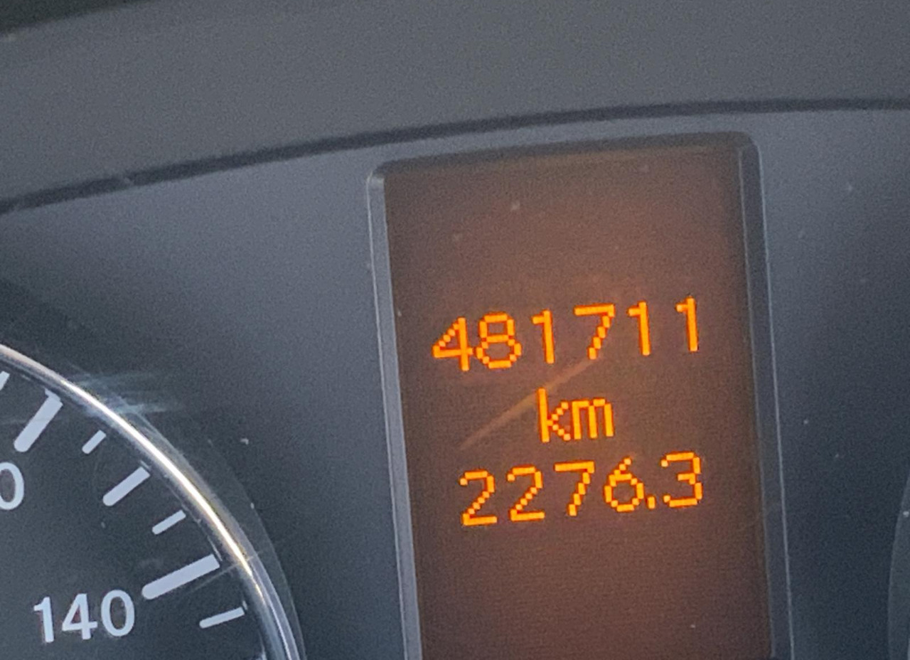 Interior photo 1: Μικρό λεωφορείο, Επιβατικό βαν Mercedes-Benz Sprinter City 65 Interior photo 1: Μικρό λεωφορείο, Επιβατικό βαν Mercedes-Benz Sprinter City 65