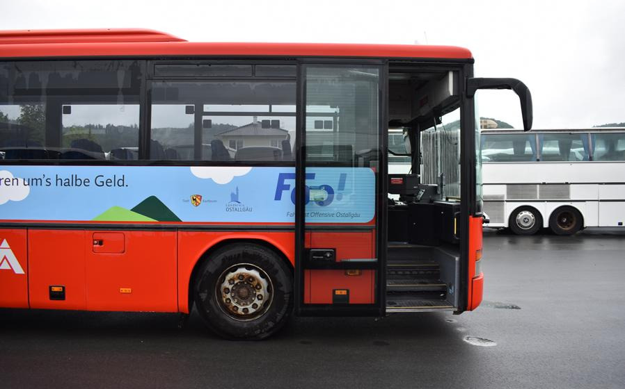 Setra S 315 UL - Προαστιακό λεωφορείο: φωτογραφία 5 Setra S 315 UL - Προαστιακό λεωφορείο: φωτογραφία 5