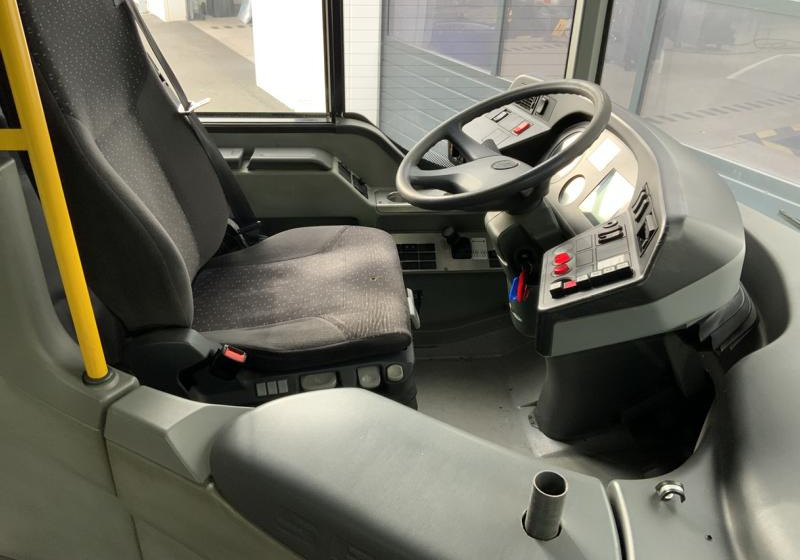 Interior photo 1: Προαστιακό λεωφορείο Setra S 415 NF