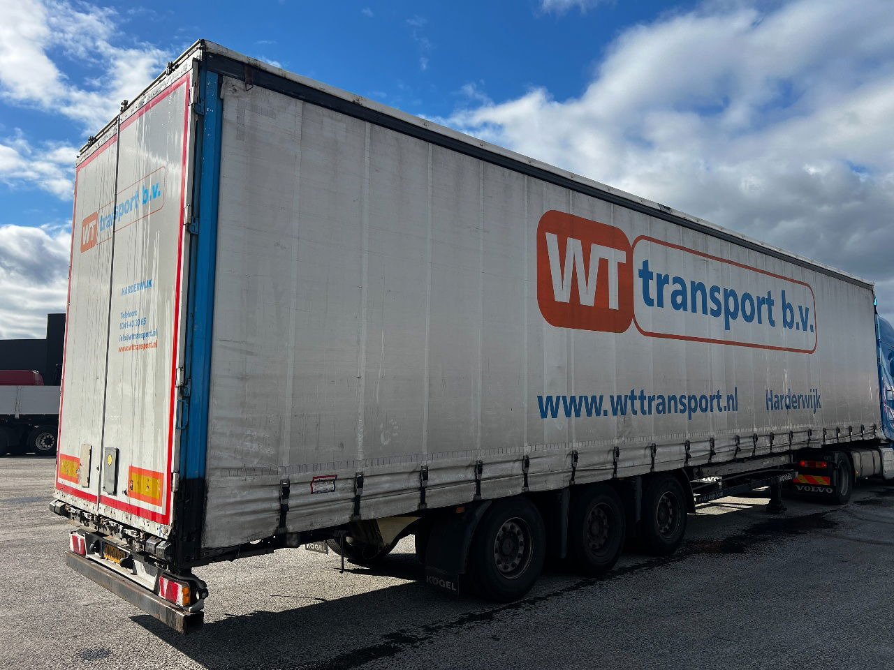 Kögel mega oplegger met SAF intrax - Επικαθήμενο κουρτίνα: φωτογραφία 3 Kögel mega oplegger met SAF intrax - Επικαθήμενο κουρτίνα: φωτογραφία 3