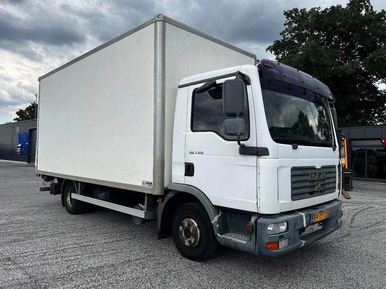 MAN TGL 7.180 Euro 3, Aut - Φορτηγό κόφα: φωτογραφία 2 MAN TGL 7.180 Euro 3, Aut - Φορτηγό κόφα: φωτογραφία 2
